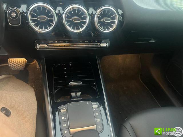 MERCEDES-BENZ GLA 250 usata, con Fendinebbia