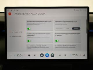 LYNK & CO 02 usata, con Volante multifunzione