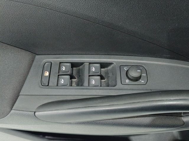 SKODA Fabia usata, con Sensore di luce