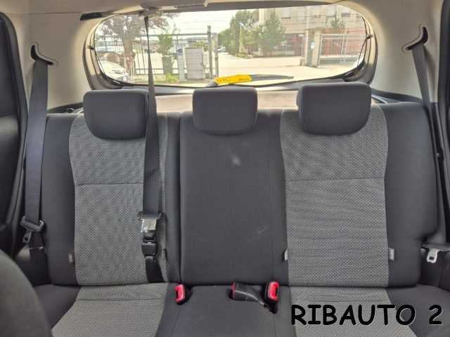 TOYOTA Yaris usata, con Boardcomputer