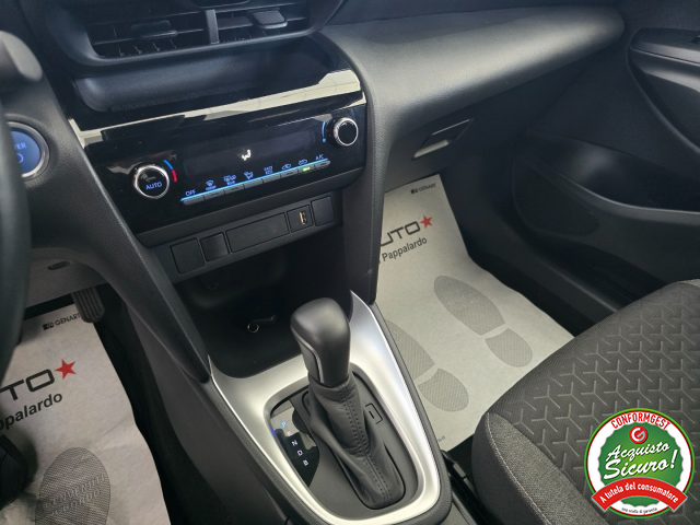 TOYOTA Yaris Cross usata, con Sensore di pioggia