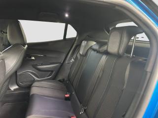 PEUGEOT 2008 usata 9