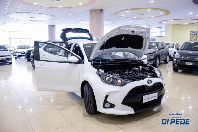 TOYOTA Yaris usata, con ESP