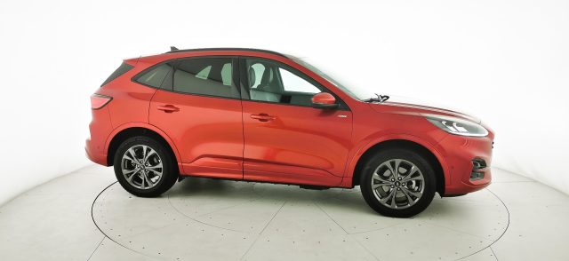 FORD Kuga usata, con Sensori di parcheggio anteriori