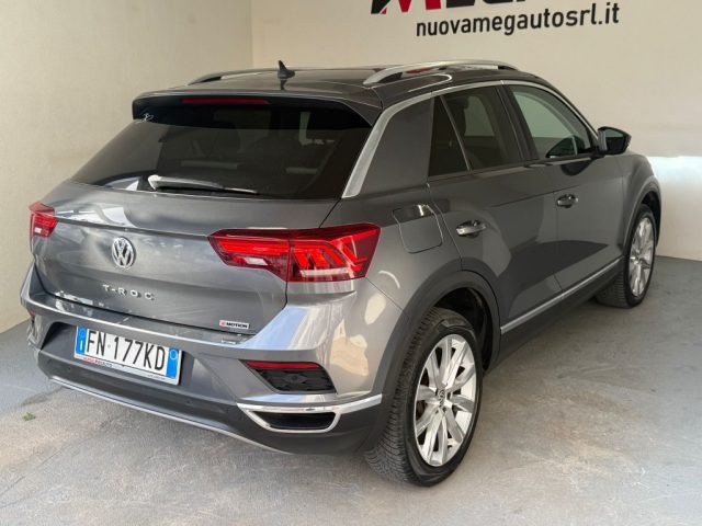 VOLKSWAGEN T-Roc usata, con Autoradio