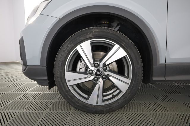 AUDI Q2 usata 7