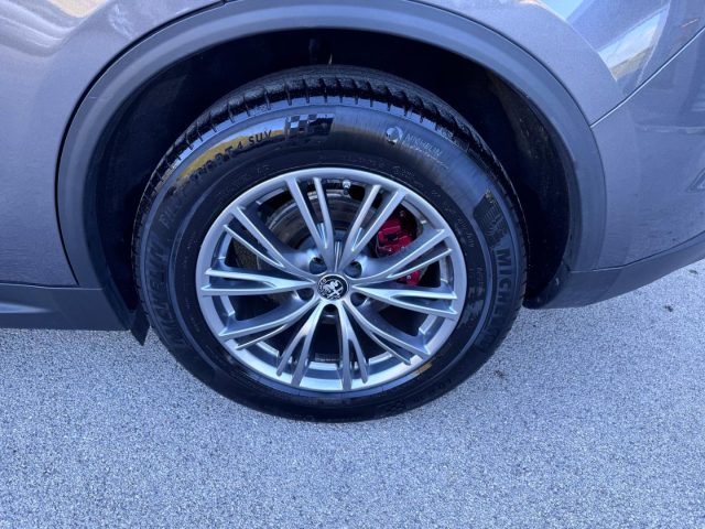 ALFA ROMEO Stelvio usata, con Airbag testa