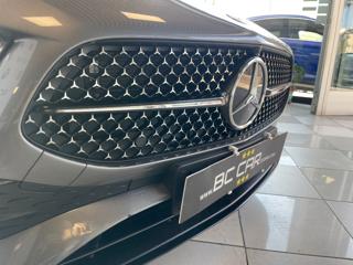 MERCEDES-BENZ A 200 usata, con Leve al volante