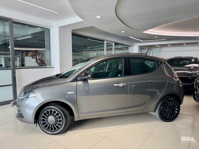LANCIA Ypsilon usata, con Airbag laterali
