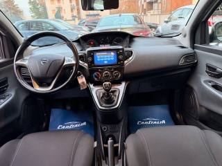 LANCIA Ypsilon usata, con ESP