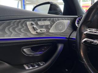 MERCEDES-BENZ CLS 300 usata, con Hill holder