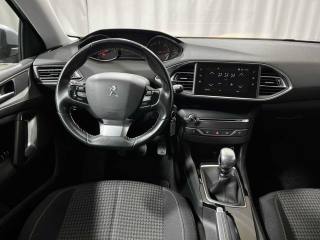 PEUGEOT 308 usata, con Servosterzo