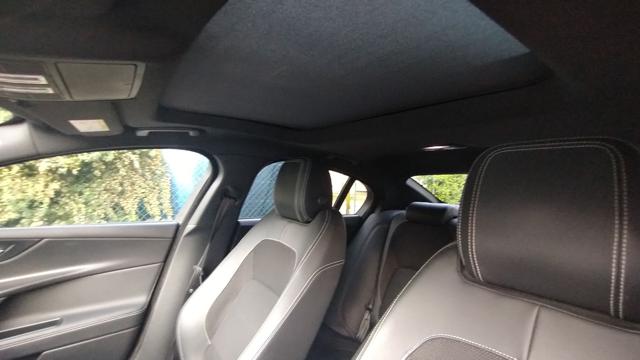 JAGUAR XE usata, con Vivavoce