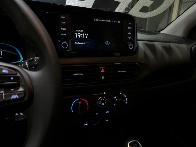 HYUNDAI i10 usata, con Autoradio digitale