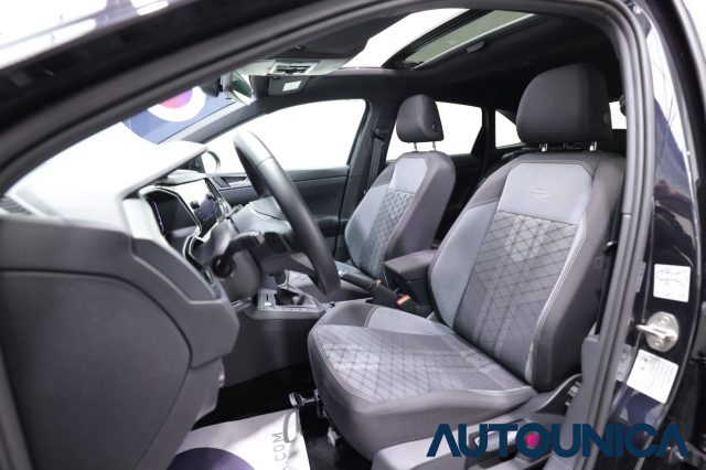 VOLKSWAGEN Taigo usata, con Autoradio
