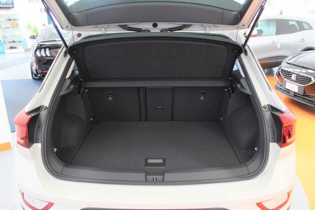 VOLKSWAGEN T-Roc usata, con Airbag laterali