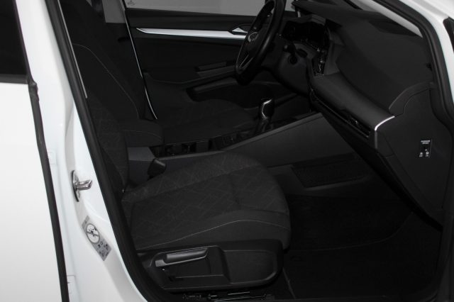 VOLKSWAGEN Golf usata, con Climatizzatore