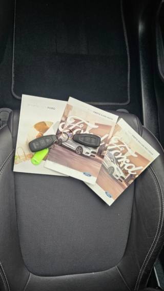 FORD Fiesta usata, con ESP