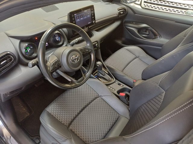 TOYOTA Yaris usata, con Supporto lombare