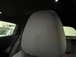 ALFA ROMEO Junior usata, con Portellone posteriore elettrico
