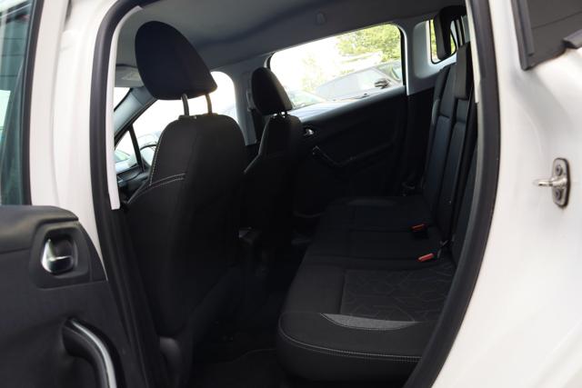 PEUGEOT 2008 usata, con Boardcomputer