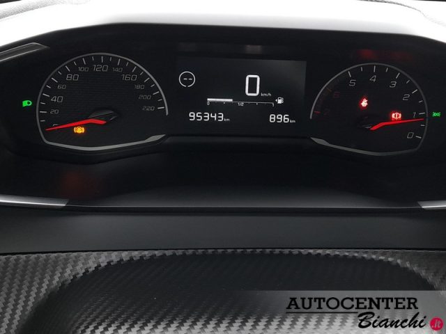 PEUGEOT 2008 usata, con Cruise Control