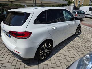 MERCEDES-BENZ B 200 usata, con Climatizzatore