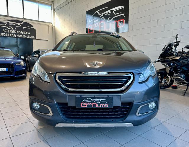 PEUGEOT 2008 usata, con Airbag