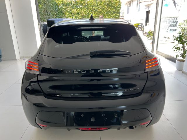 PEUGEOT 208 usata, con Isofix