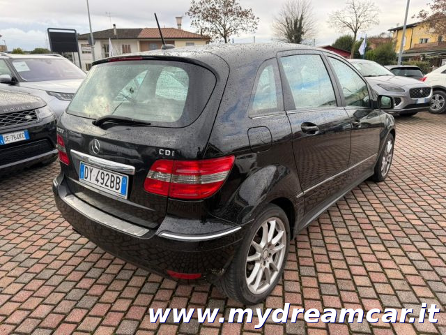 MERCEDES-BENZ B 200 usata, con Sensore di luce