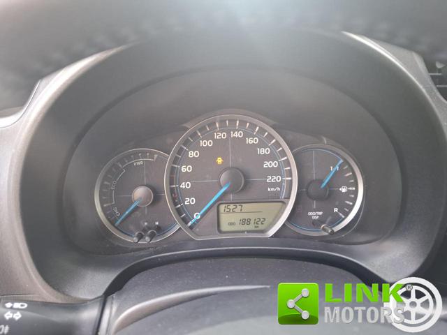 TOYOTA Yaris usata, con Autoradio