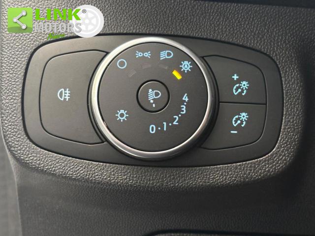 FORD Fiesta usata, con Park Distance Control