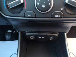 HYUNDAI i20 usata, con Telecamera per parcheggio assistito