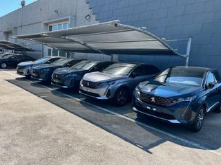 PEUGEOT 3008 usata, con Airbag