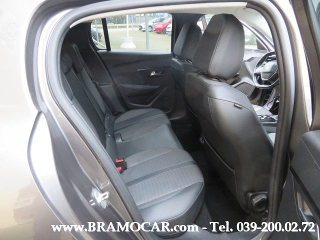 PEUGEOT 208 usata, con Vivavoce