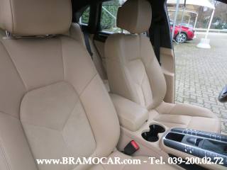 PORSCHE Macan usata, con Leve al volante