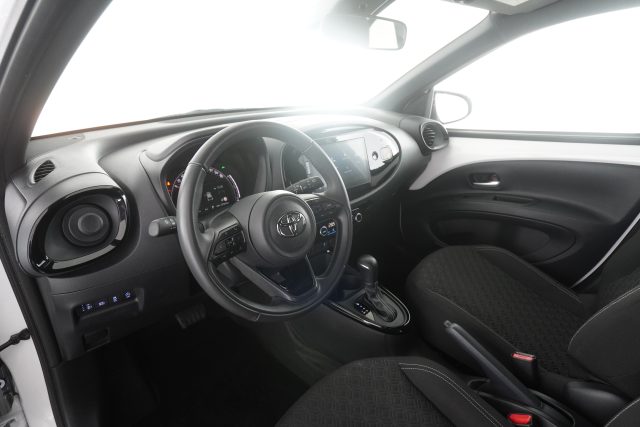 TOYOTA Aygo X usata 1