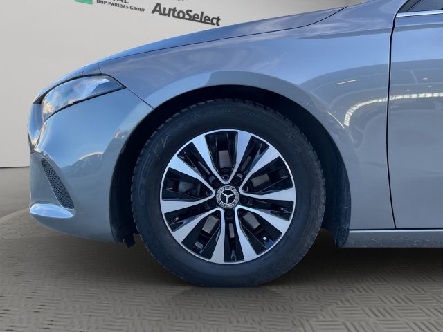 MERCEDES-BENZ A 180 usata, con Sensore di pioggia