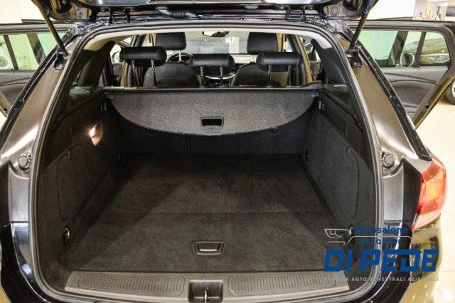 OPEL Astra usata, con Sistema di navigazione