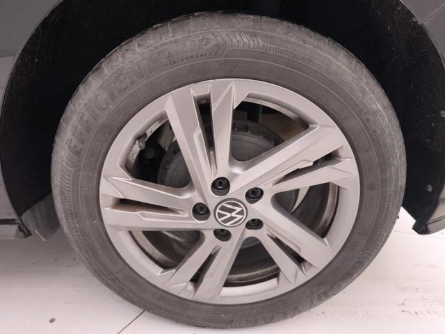 VOLKSWAGEN Polo usata, con Leve al volante