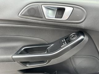 FORD Fiesta usata, con Chiusura centralizzata