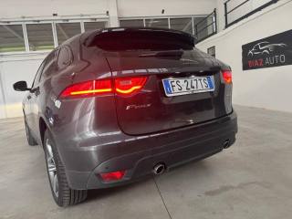 JAGUAR F-Pace usata, con Boardcomputer