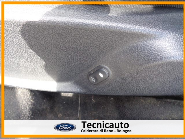 FORD Mondeo usata, con Climatizzatore automatico, 2 zone