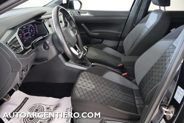 VOLKSWAGEN Taigo usata, con Autoradio