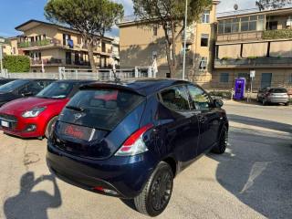LANCIA Ypsilon usata, con Autoradio