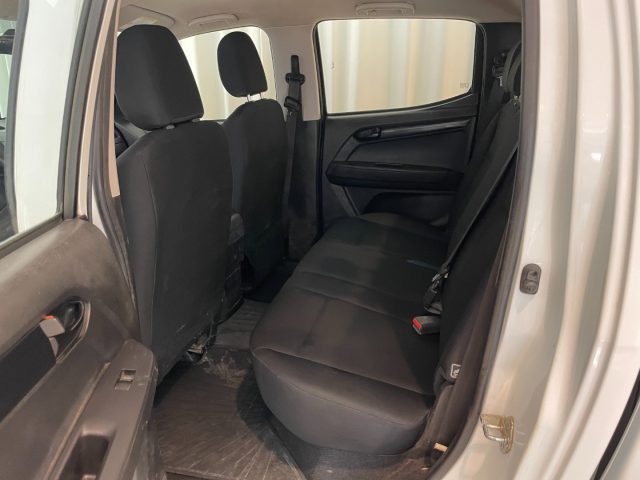 ISUZU D-Max usata, con Alzacristalli elettrici