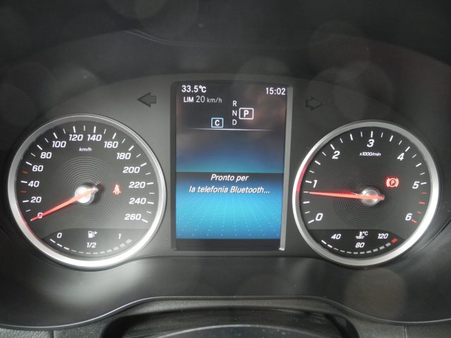 MERCEDES-BENZ GLC 220 usata, con USB