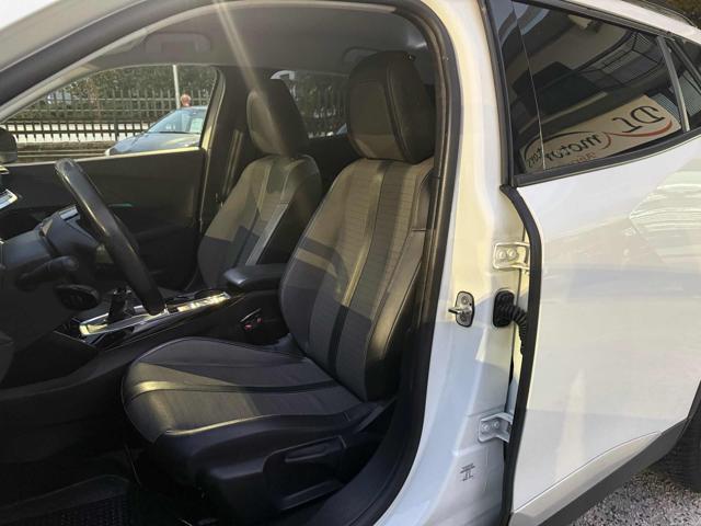 PEUGEOT 2008 usata, con Specchietti laterali elettrici
