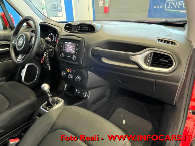 JEEP Renegade usata, con USB
