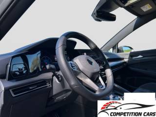 VOLKSWAGEN Golf usata, con Autoradio